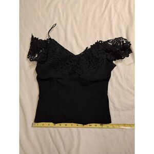 Off-shoulder black crop top with lace